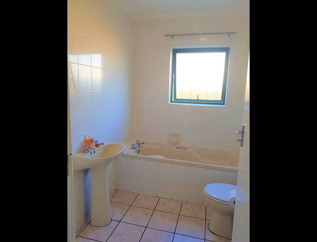 3 BEDROOM HOUSE FOR SALE IN STELLENRIDGE